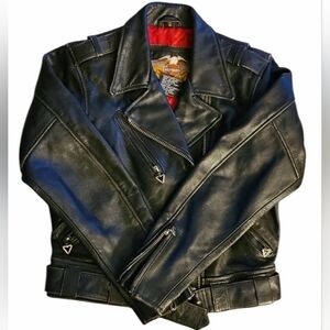 Beautiful Women's Vintage Harley Davison Leather Motorcycle Jacket